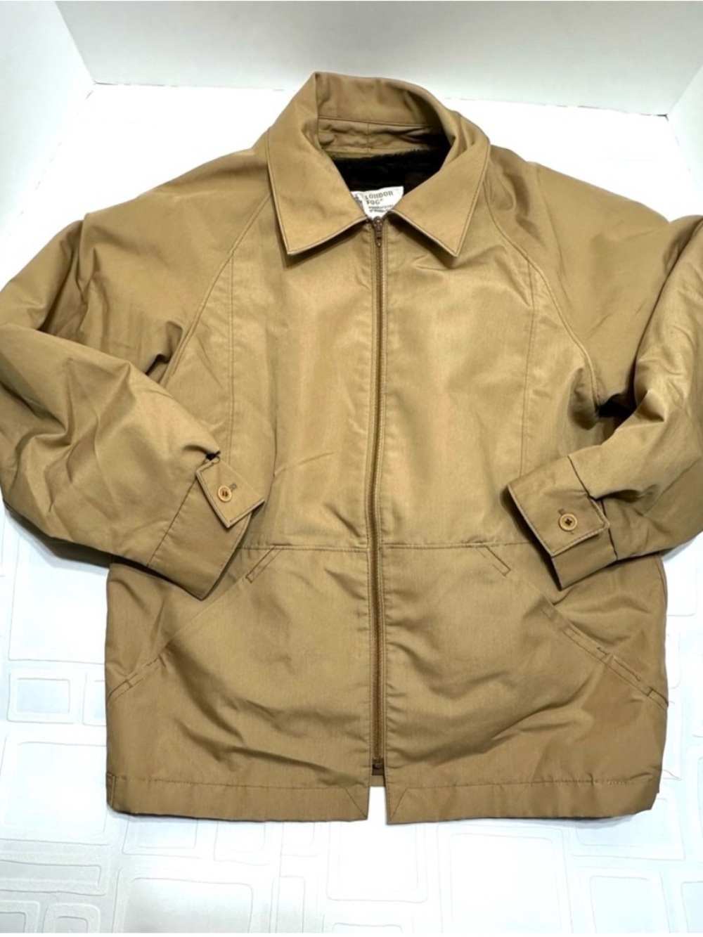 Vintage London Fog Men's Weatherware Tan Short Trench Jacket w/Lining Size 40R